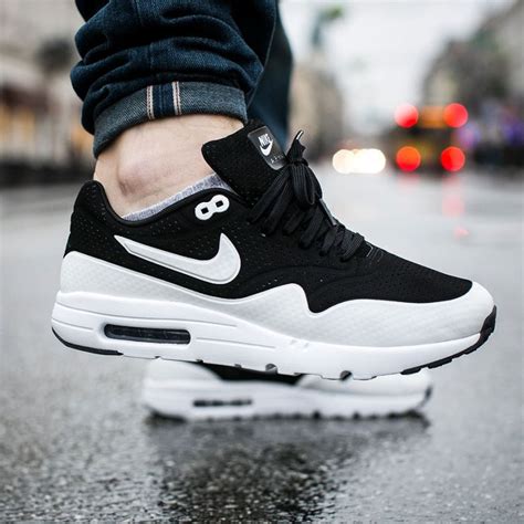 nike air max 1 ultra moire